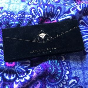 ⭐️⭐️Authentic⭐️⭐️ Anastasia Prisim Pallet